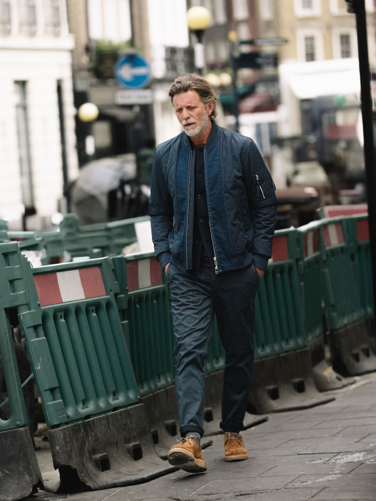 Modelshot / Navy / Detail